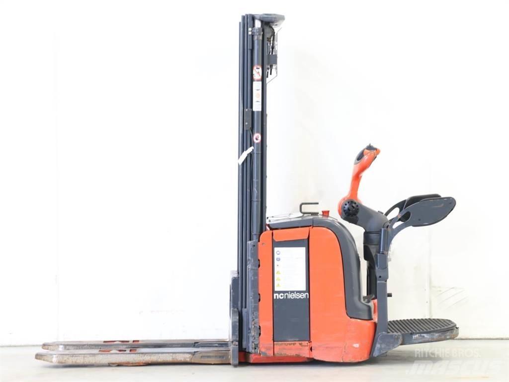 Linde L14API/372 Yaya kumandali istif makinasi