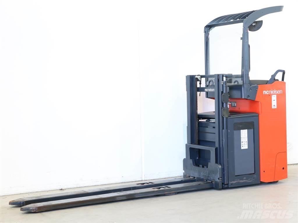 Linde L14R/1174 Yaya kumandali istif makinasi