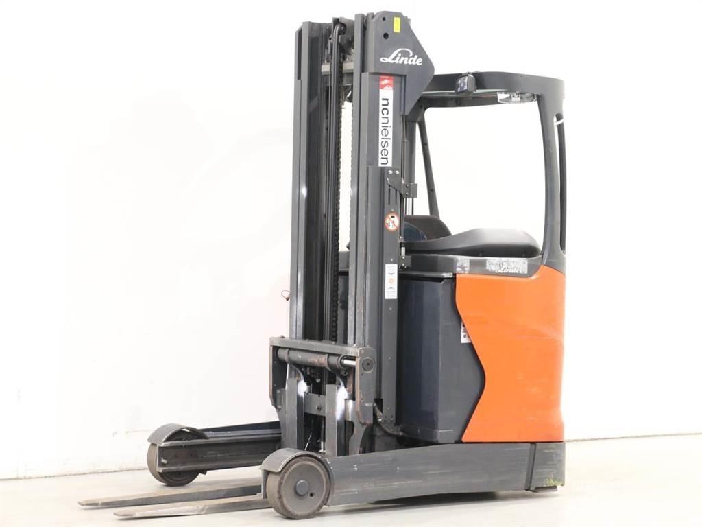 Linde R16/1120 Reach truck - depo içi istif araçları