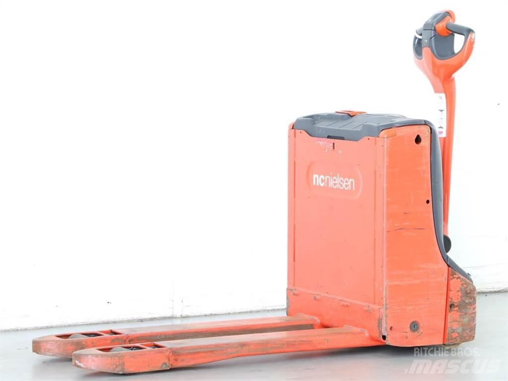 Linde T16/1152 Yaya kumandali istif makinasi