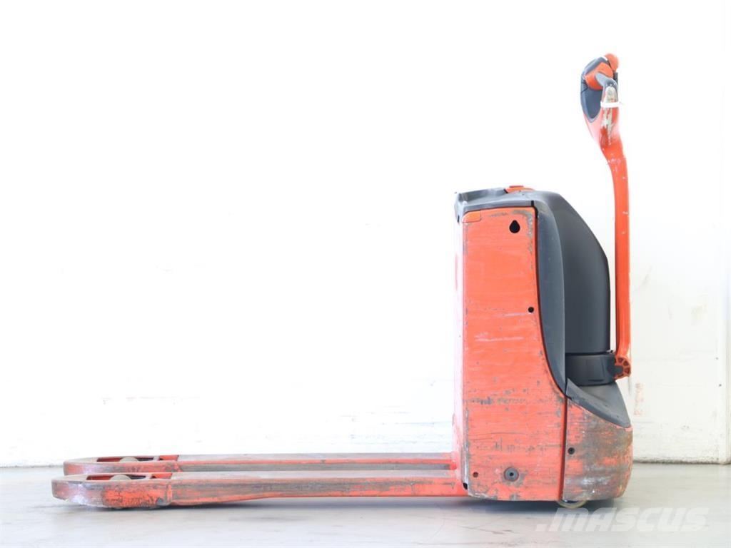Linde T16/1152 Yaya kumandali istif makinasi
