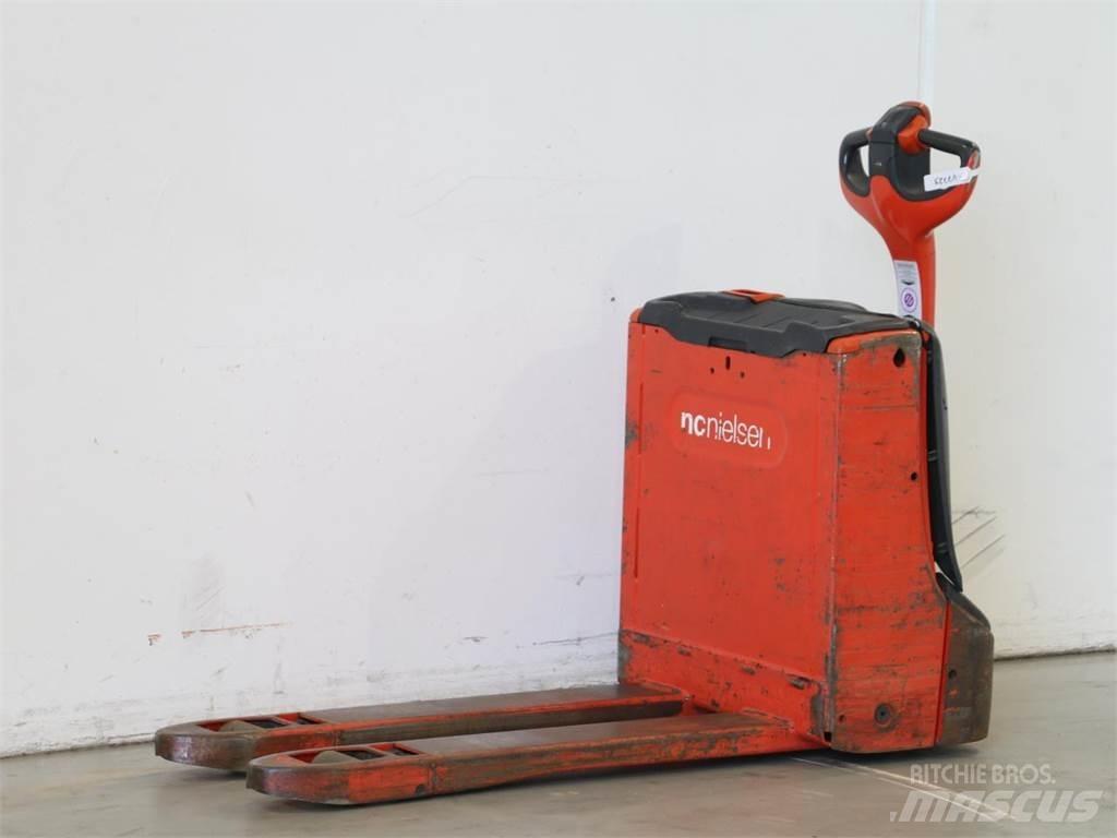 Linde T16/1152 Yaya kumandali istif makinasi