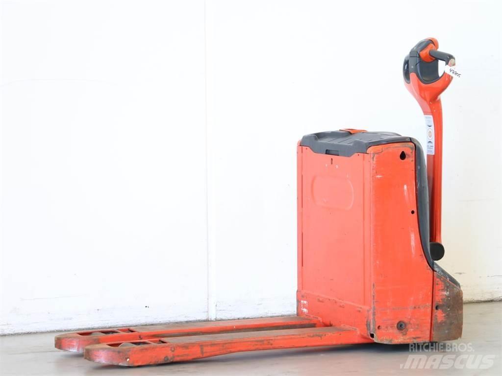 Linde T16/1152 Yaya kumandali istif makinasi