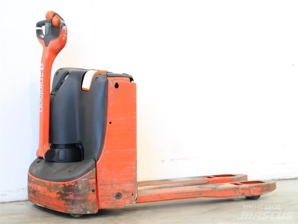 Linde T16/1152 Yaya kumandali istif makinasi
