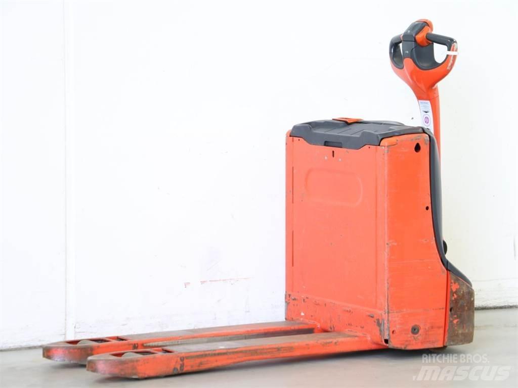 Linde T16/1152 Yaya kumandali istif makinasi