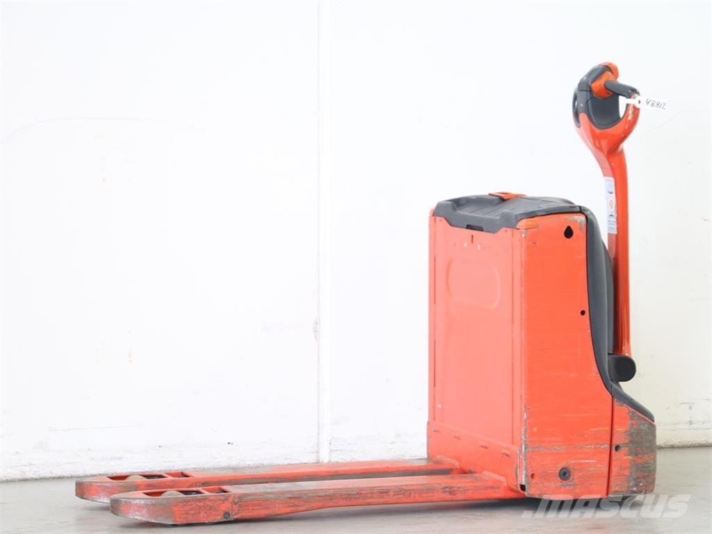 Linde T16/1152 Yaya kumandali istif makinasi