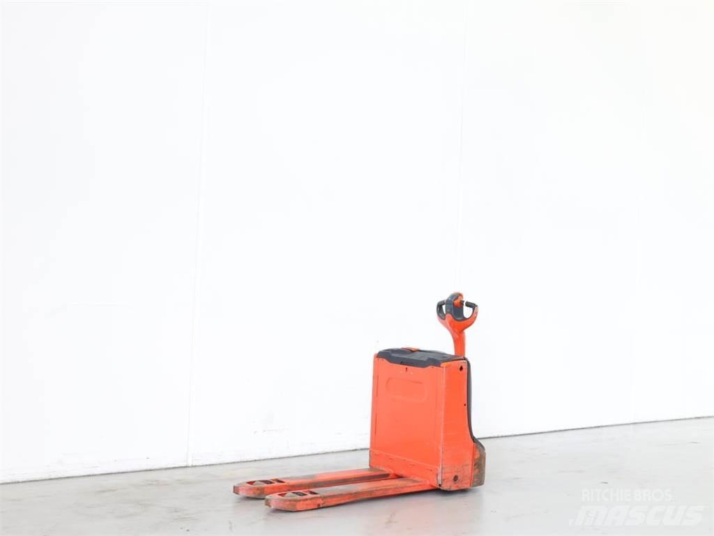 Linde T16/1152 Yaya kumandali istif makinasi