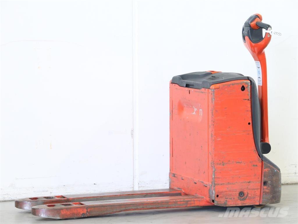 Linde T16/1152 Yaya kumandali istif makinasi