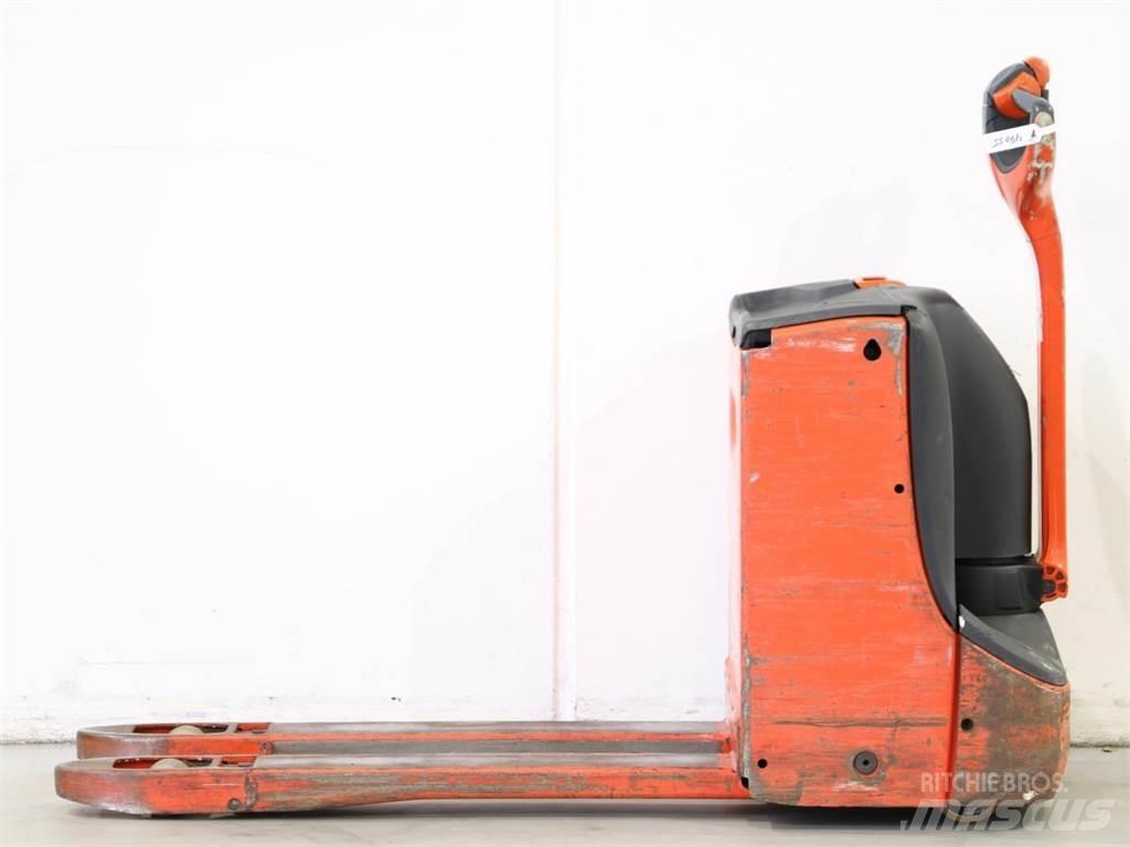 Linde T16/1152 Yaya kumandali istif makinasi