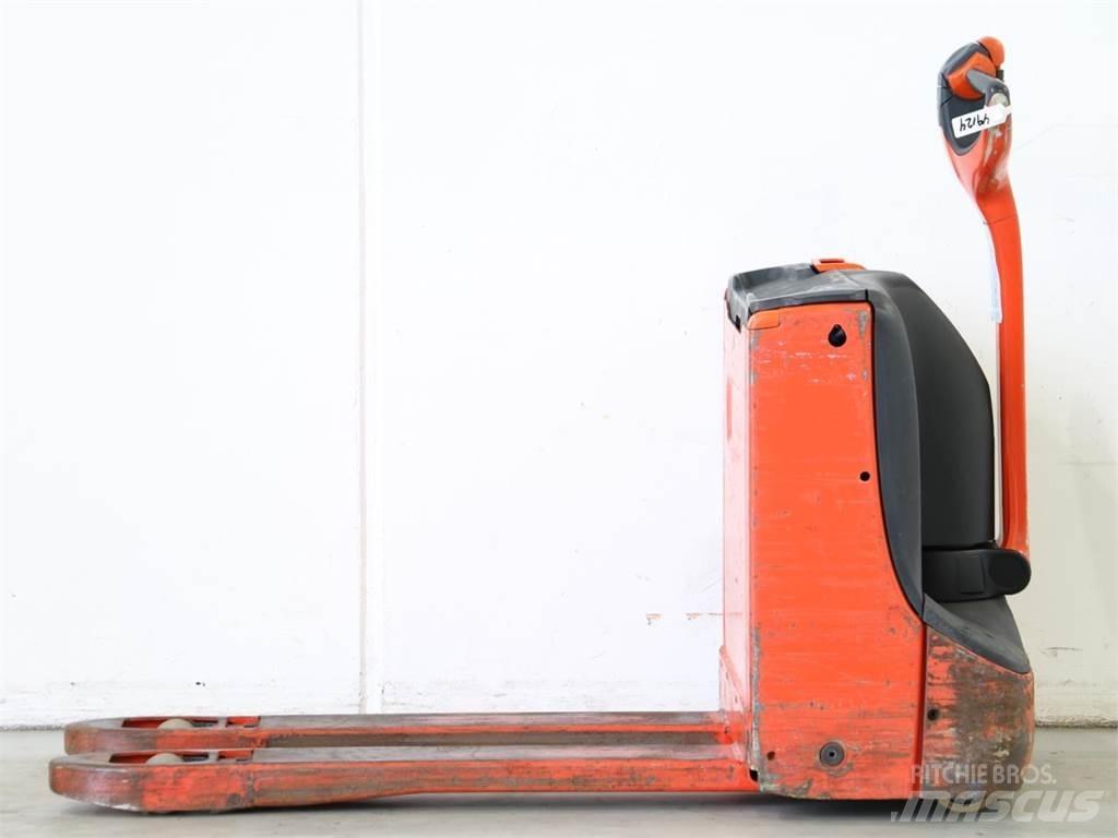 Linde T16/1152 Yaya kumandali istif makinasi