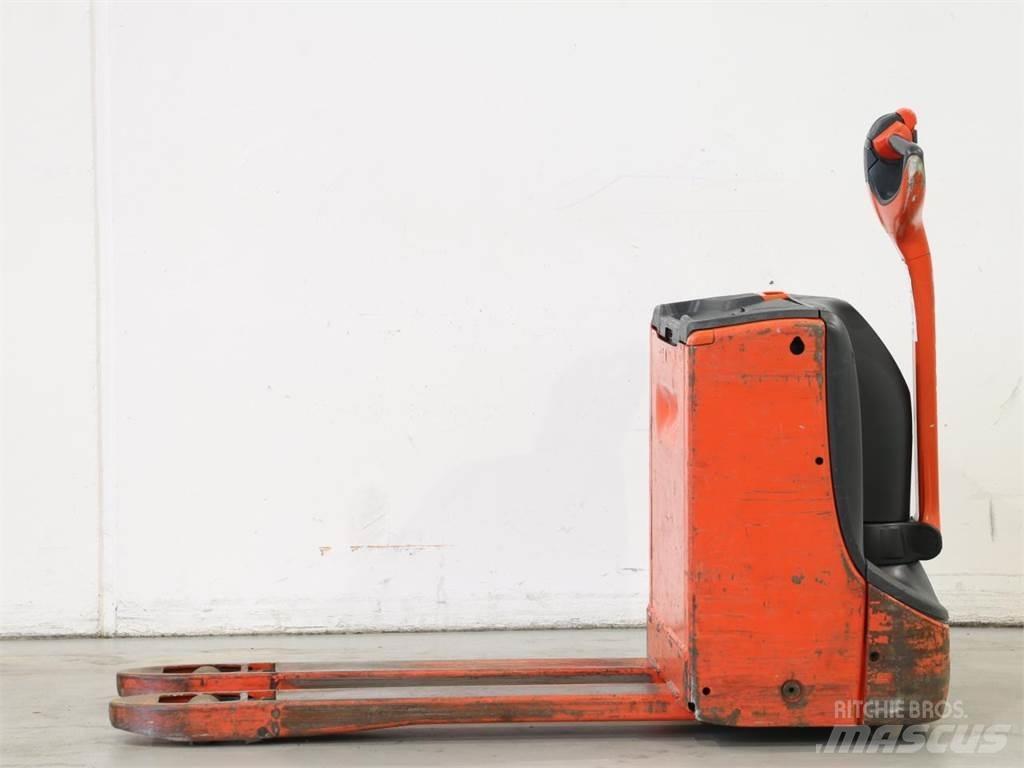 Linde T16/1152 Yaya kumandali istif makinasi