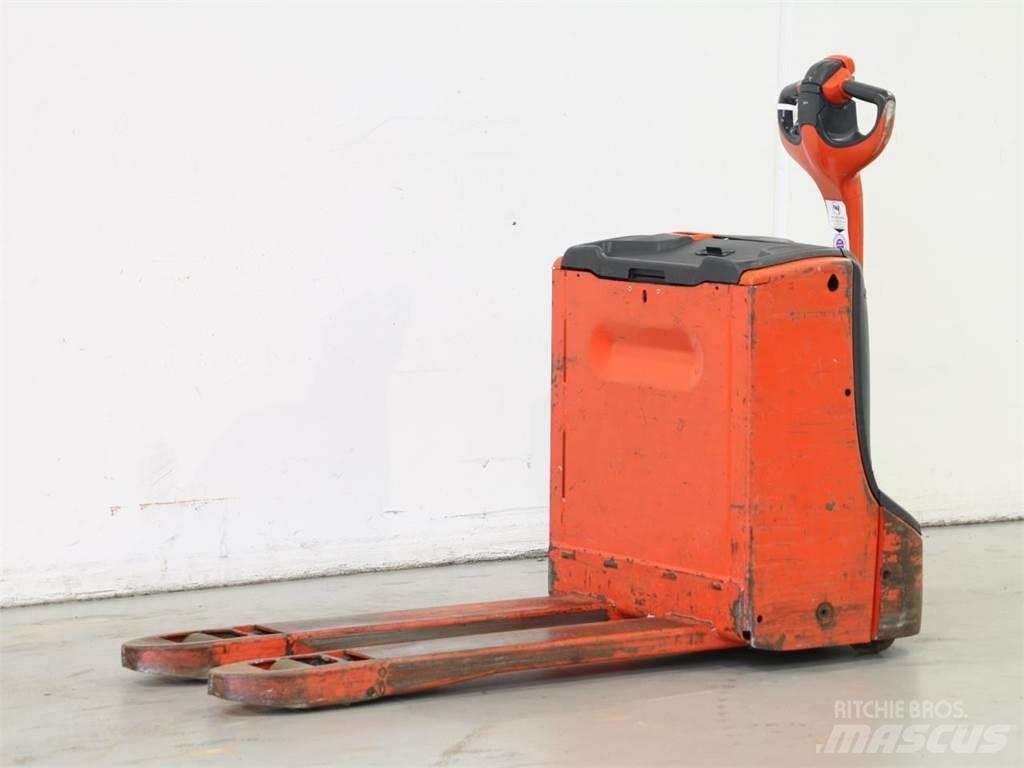 Linde T16/1152 Yaya kumandali istif makinasi