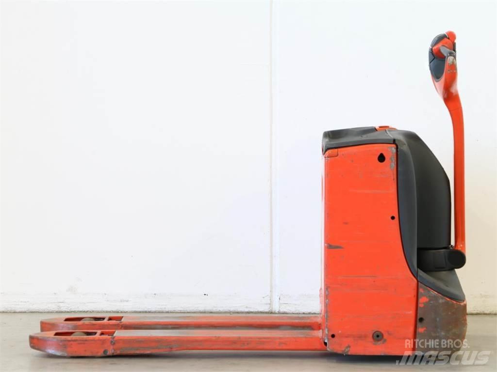Linde T16/1152 Yaya kumandali istif makinasi