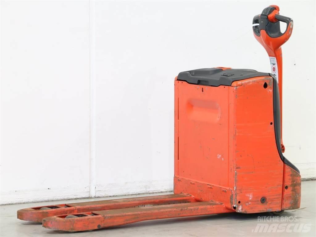 Linde T16/1152 Yaya kumandali istif makinasi