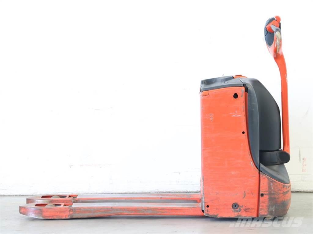 Linde T16/1152 Yaya kumandali istif makinasi