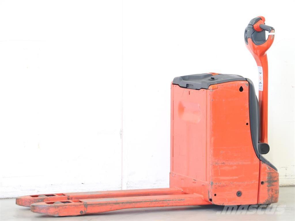 Linde T16/1152 Yaya kumandali istif makinasi