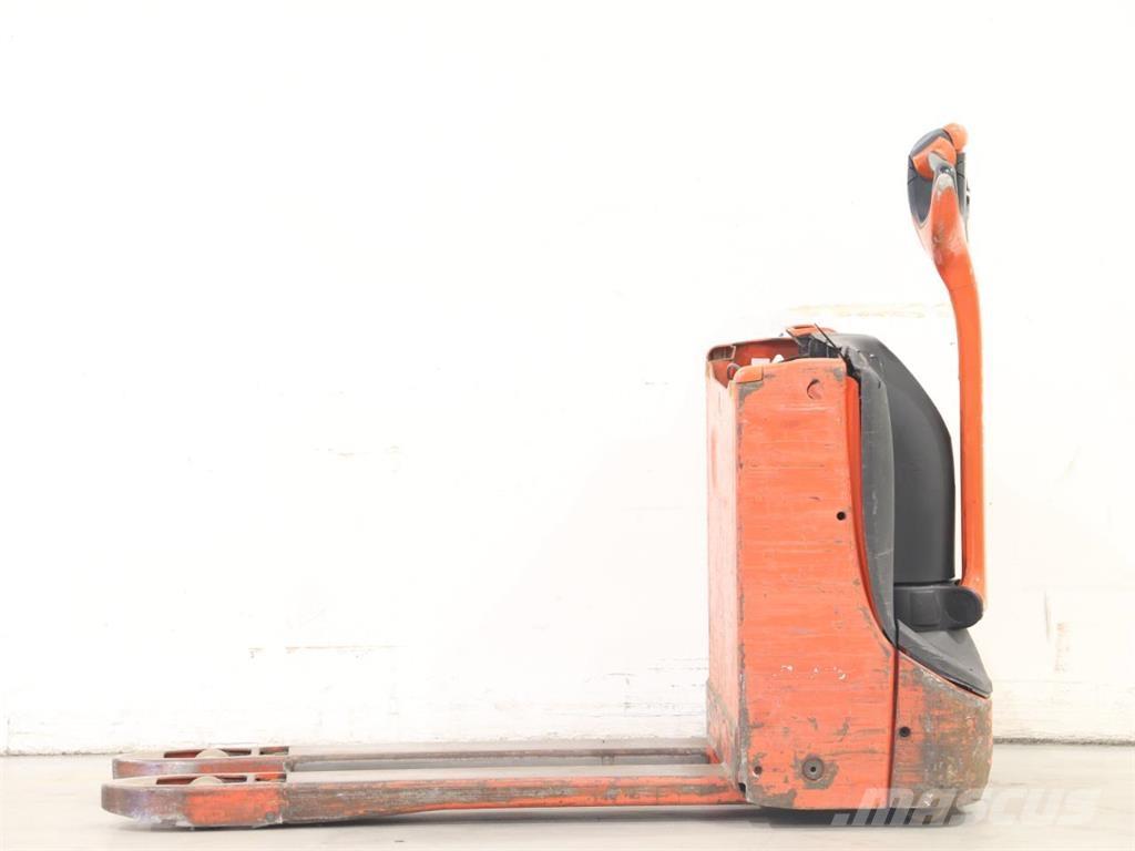 Linde T16/1152 Yaya kumandali istif makinasi