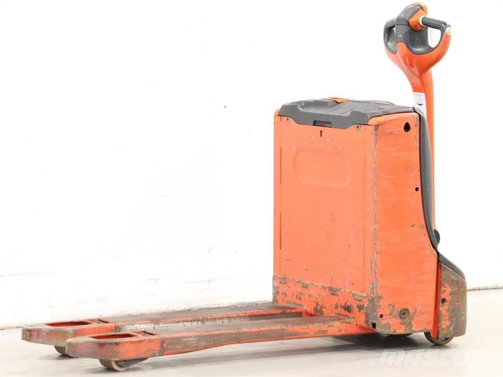 Linde T16/1152 Yaya kumandali istif makinasi