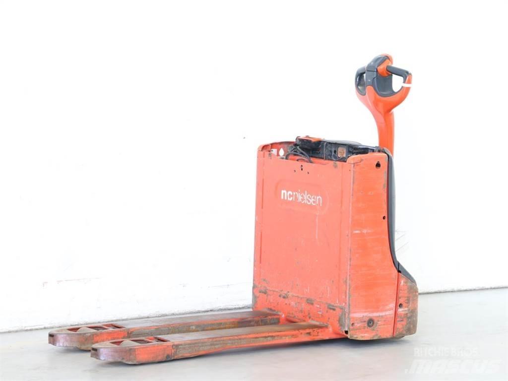 Linde T16/1152 Yaya kumandali istif makinasi