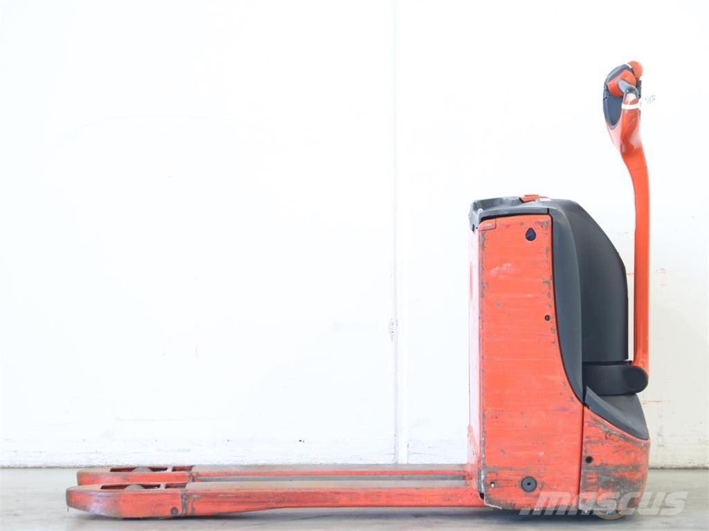 Linde T16/1152 Yaya kumandali istif makinasi