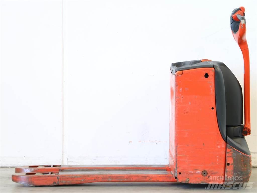 Linde T16/1152-00 Yaya kumandali istif makinasi