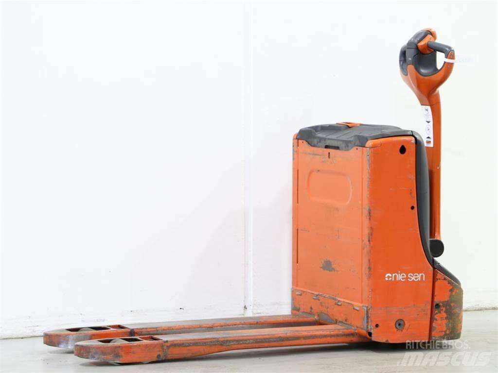 Linde T16/1152-00 Yaya kumandali istif makinasi
