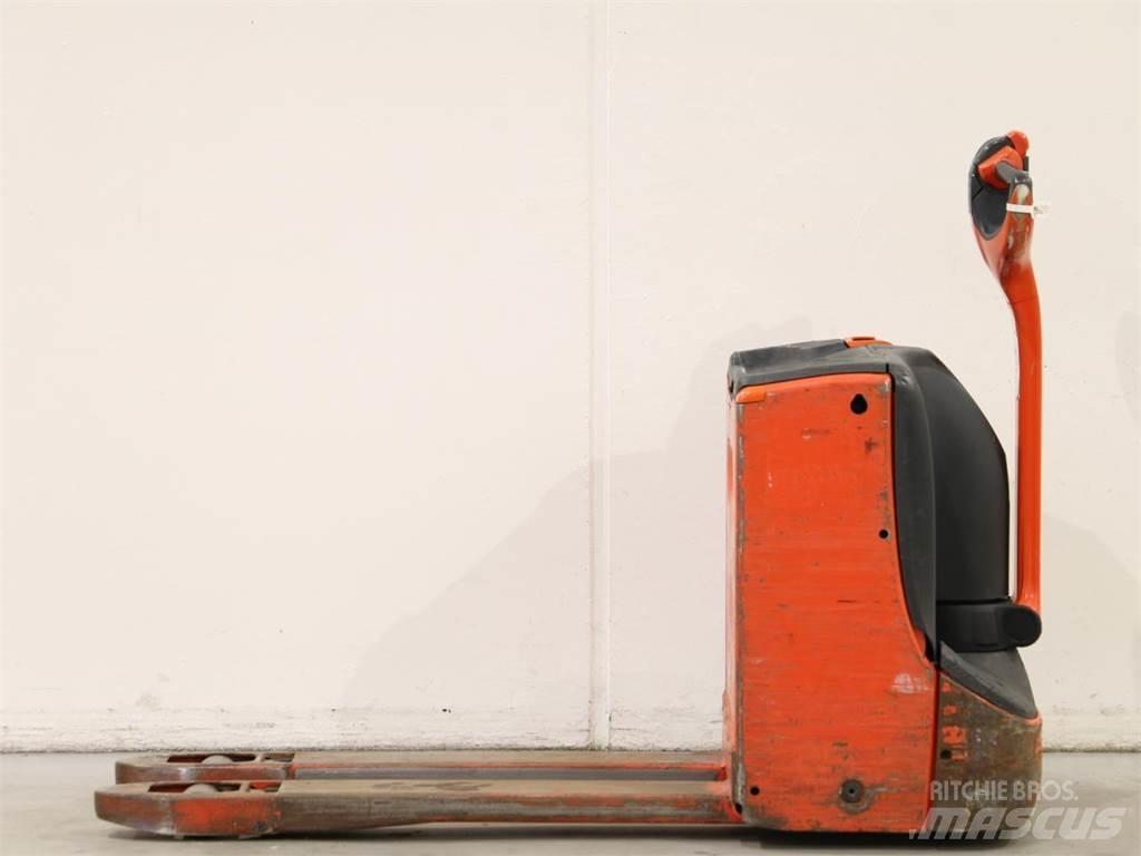 Linde T16/1152-00 Yaya kumandali istif makinasi