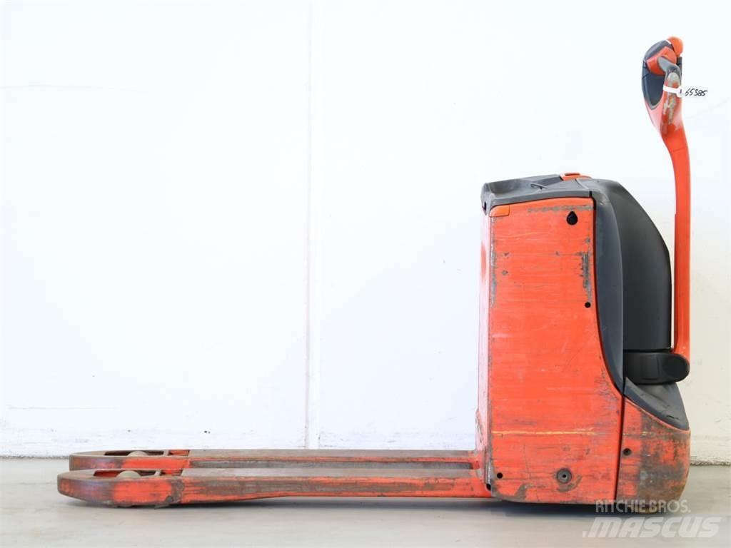Linde T16/1152-00 Yaya kumandali istif makinasi