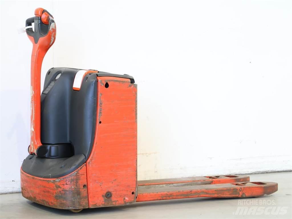 Linde T16/1152-00 Yaya kumandali istif makinasi