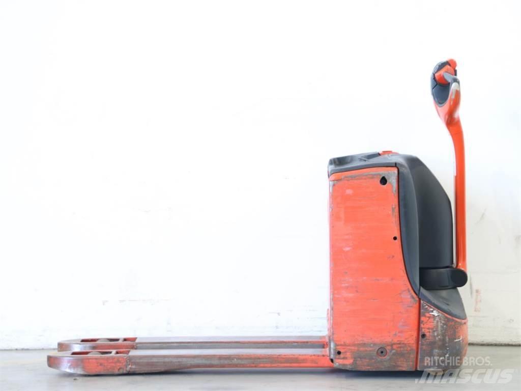Linde T16/1152-00 Yaya kumandali istif makinasi