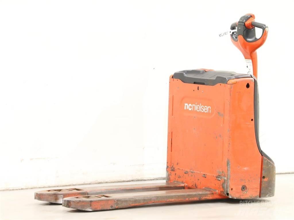 Linde T16/1152-00 Yaya kumandali istif makinasi
