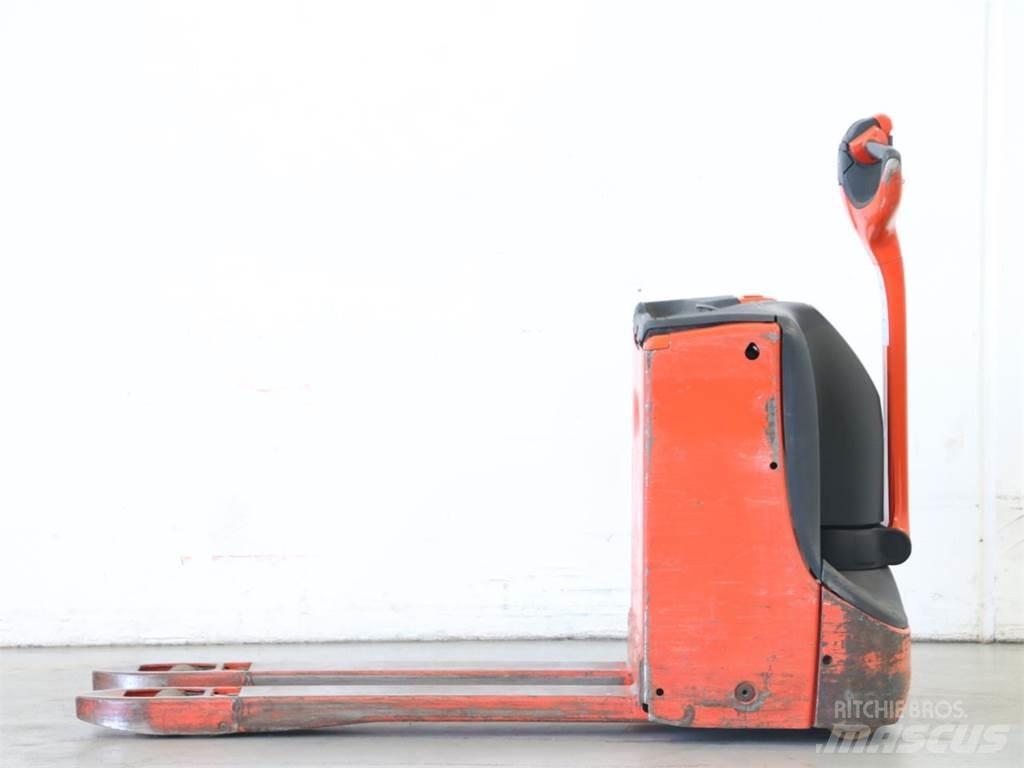 Linde T16/1152-00 Yaya kumandali istif makinasi