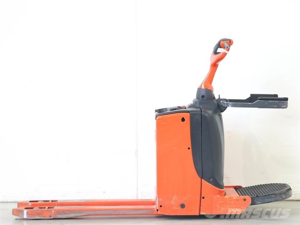 Linde T16P/1151 Yaya kumandali istif makinasi