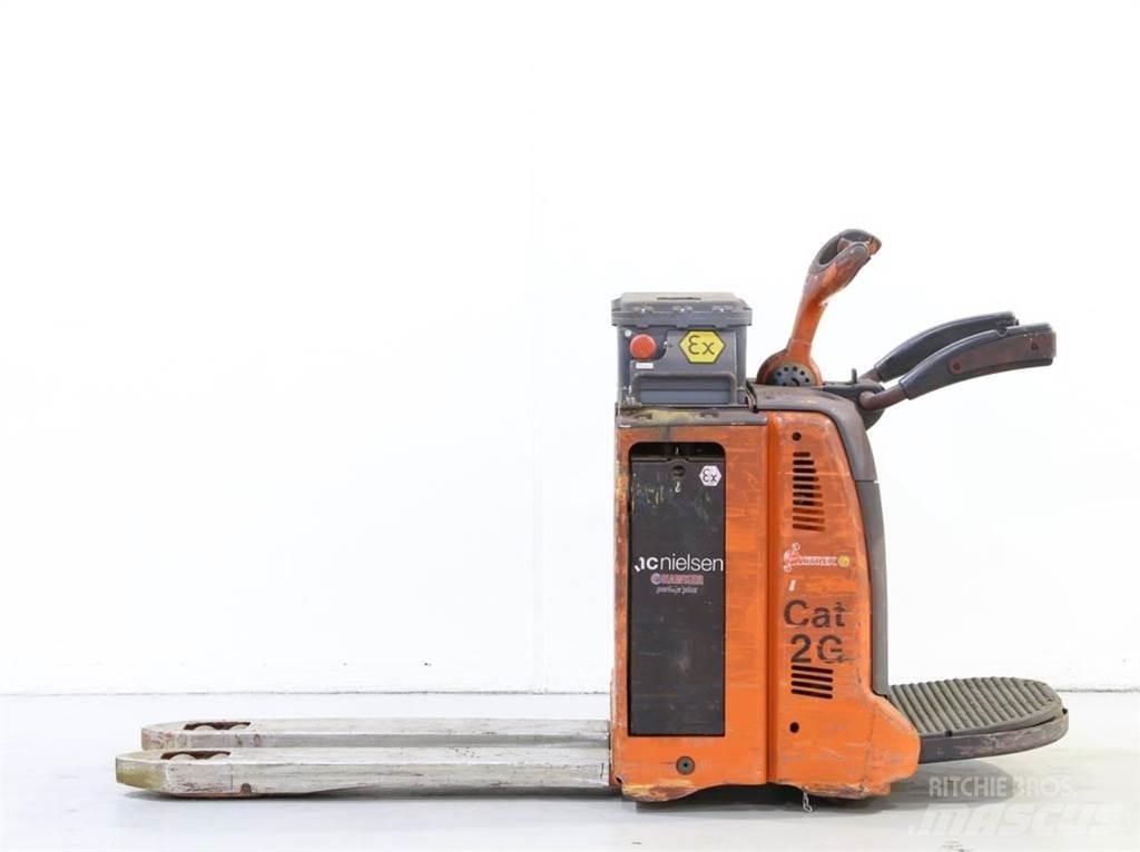 Linde T20AP/131 Yaya kumandali istif makinasi