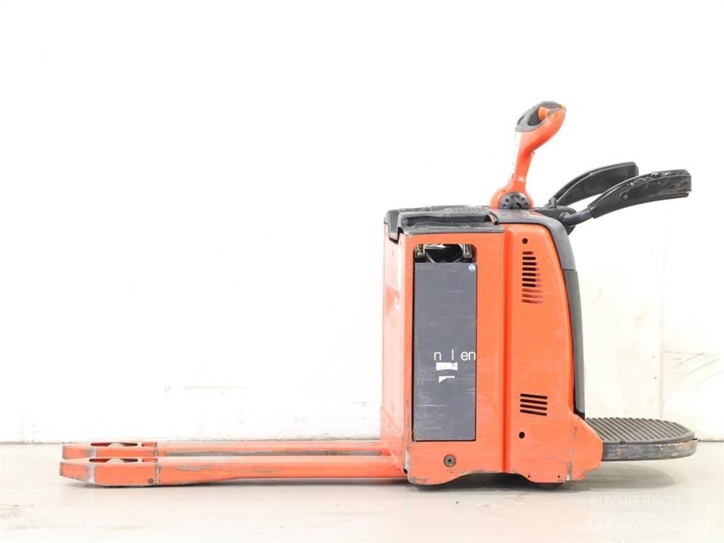 Linde T20AP/131-08 Yaya kumandali istif makinasi