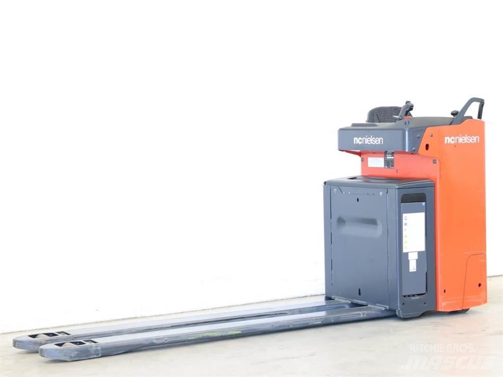 Linde T20R/1154 Yaya kumandali istif makinasi