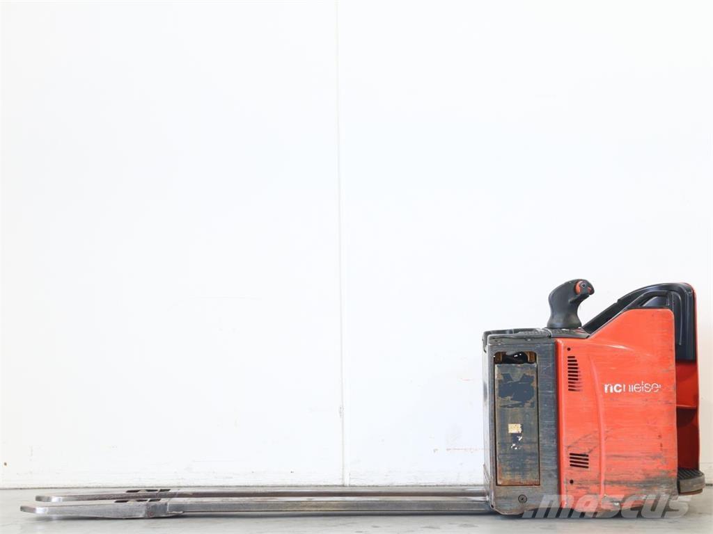 Linde T20SP/131 Yaya kumandali istif makinasi