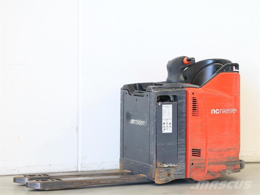 Linde T20SP/131 Yaya kumandali istif makinasi