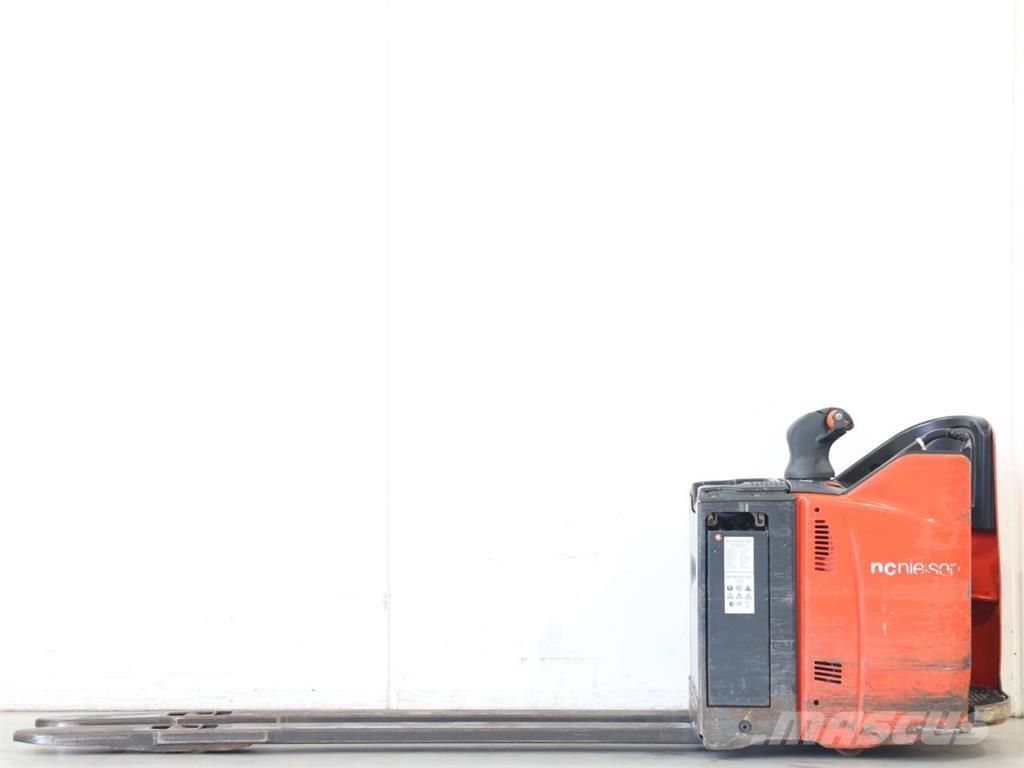 Linde T20SP/131 Yaya kumandali istif makinasi