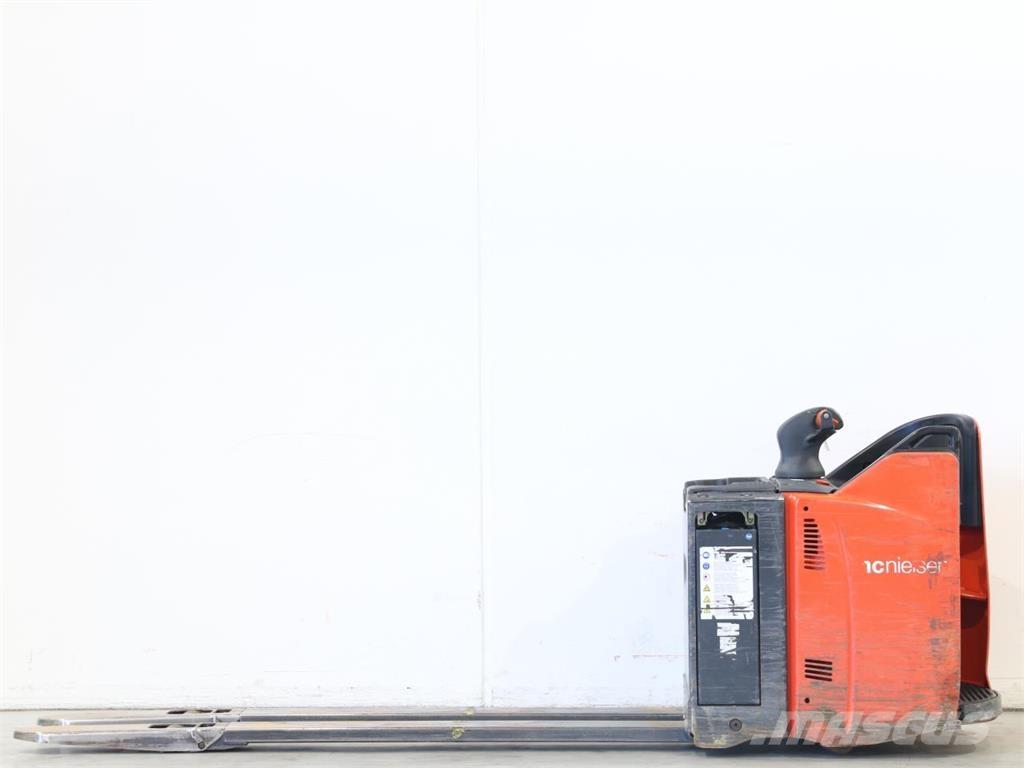 Linde T20SP/131 Yaya kumandali istif makinasi