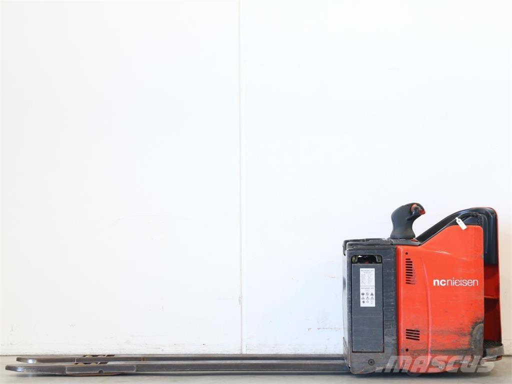 Linde T20SP/131 Yaya kumandali istif makinasi