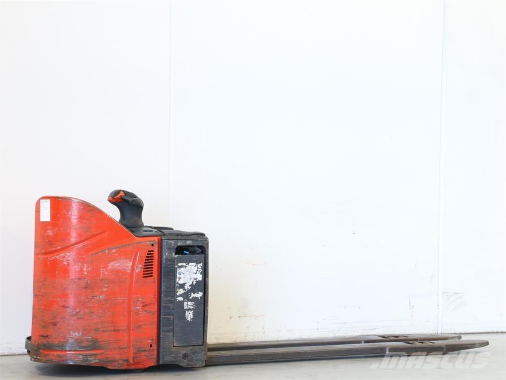 Linde T20SP/131 Yaya kumandali istif makinasi