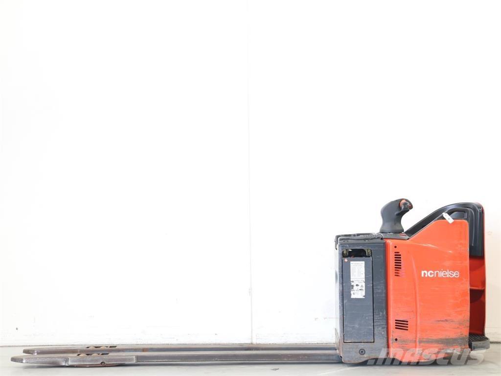 Linde T20SP/131 Yaya kumandali istif makinasi
