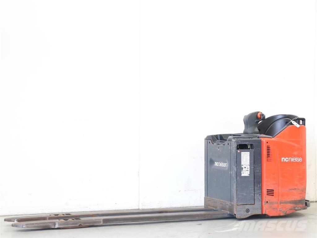 Linde T20SP/131 Yaya kumandali istif makinasi