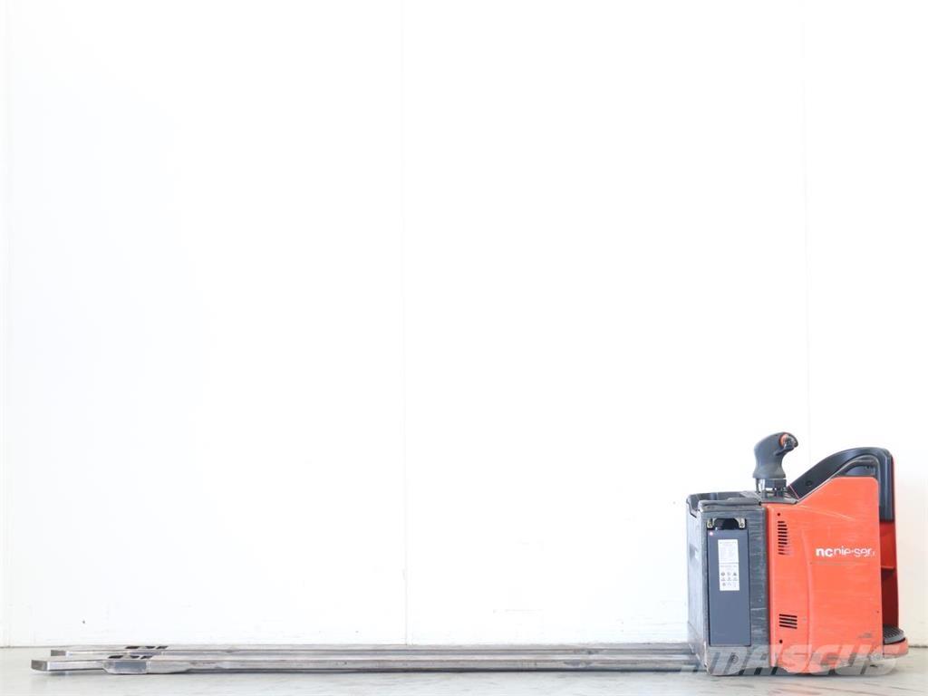 Linde T20SP/131 Yaya kumandali istif makinasi
