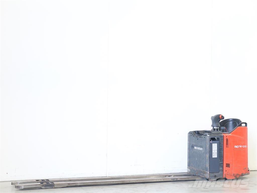Linde T20SP/131 Yaya kumandali istif makinasi