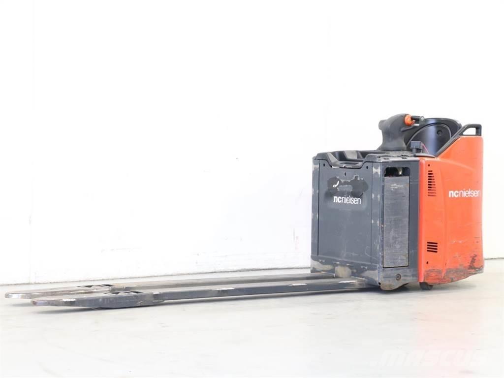 Linde T20SP/131 Yaya kumandali istif makinasi