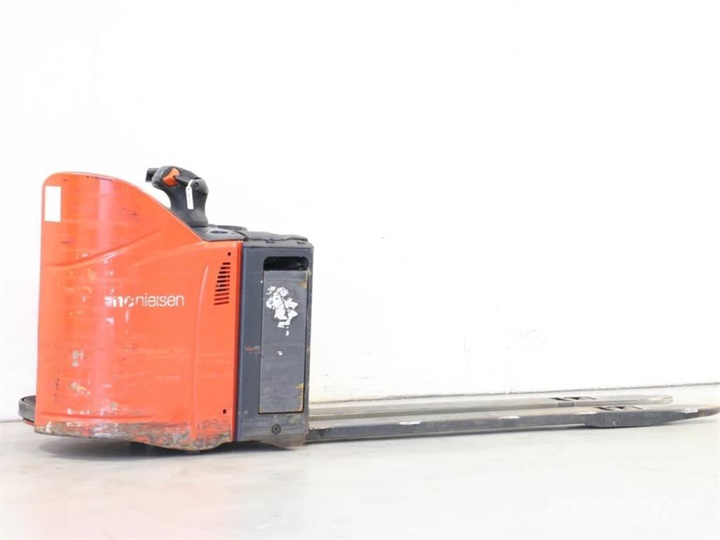 Linde T20SP/131 Yaya kumandali istif makinasi