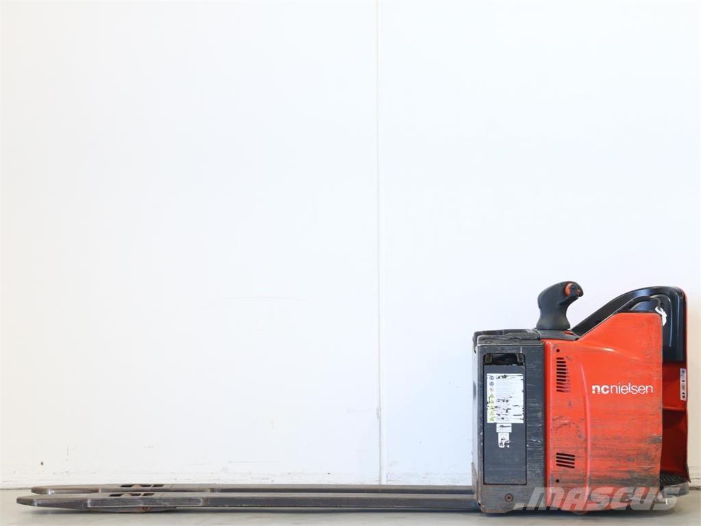 Linde T20SP/131-07 Yaya kumandali istif makinasi