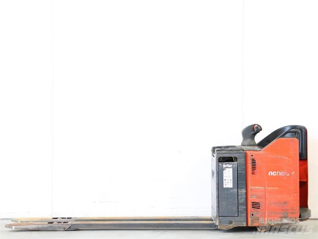 Linde T25SP/131-07 Yaya kumandali istif makinasi